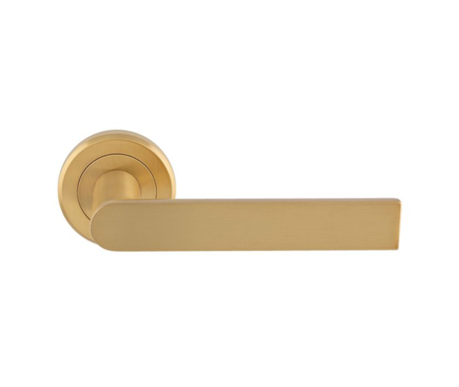 Carlisle Brass Satin Brass Serozzetta Edge Latch Furniture on Round Rose | SZM210SB