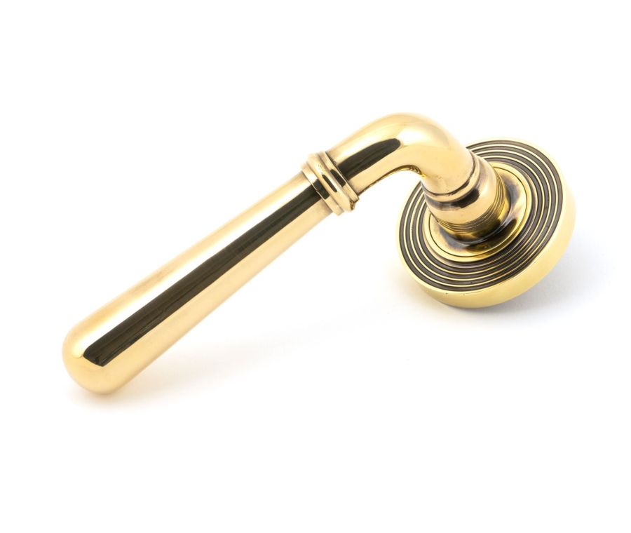 Set Aged Brass Newbury Lever on Beehive rose | 45757