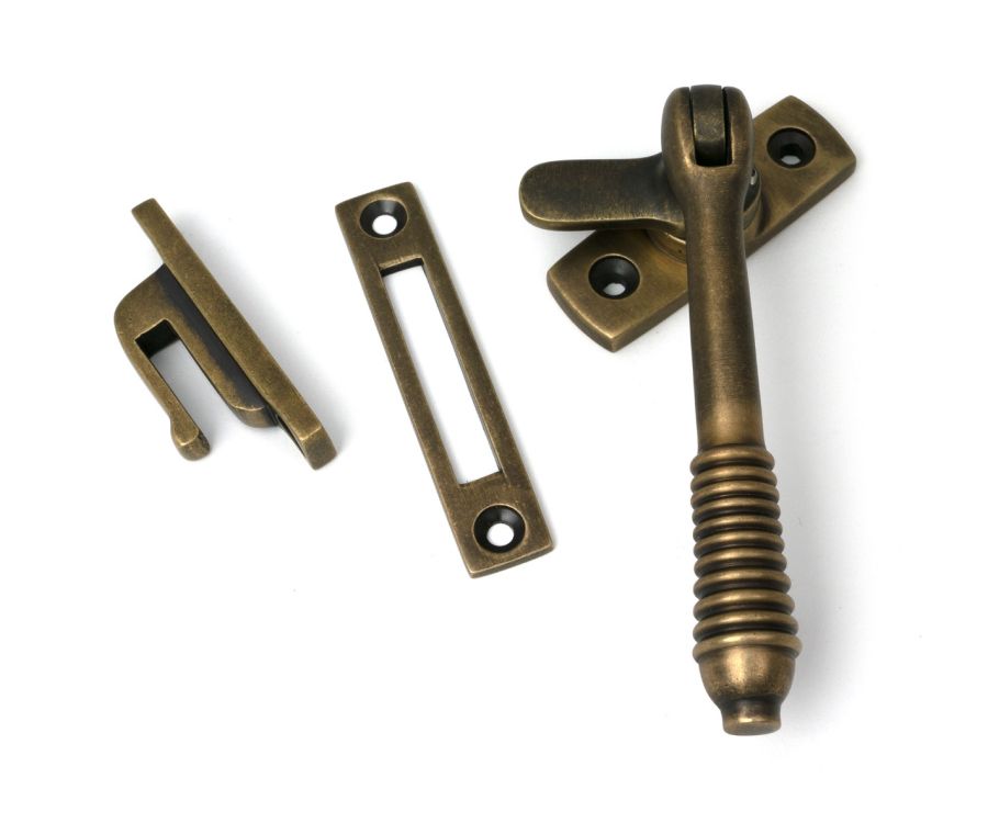 Burnished Brass Locking Reeded Fastener  |  52318