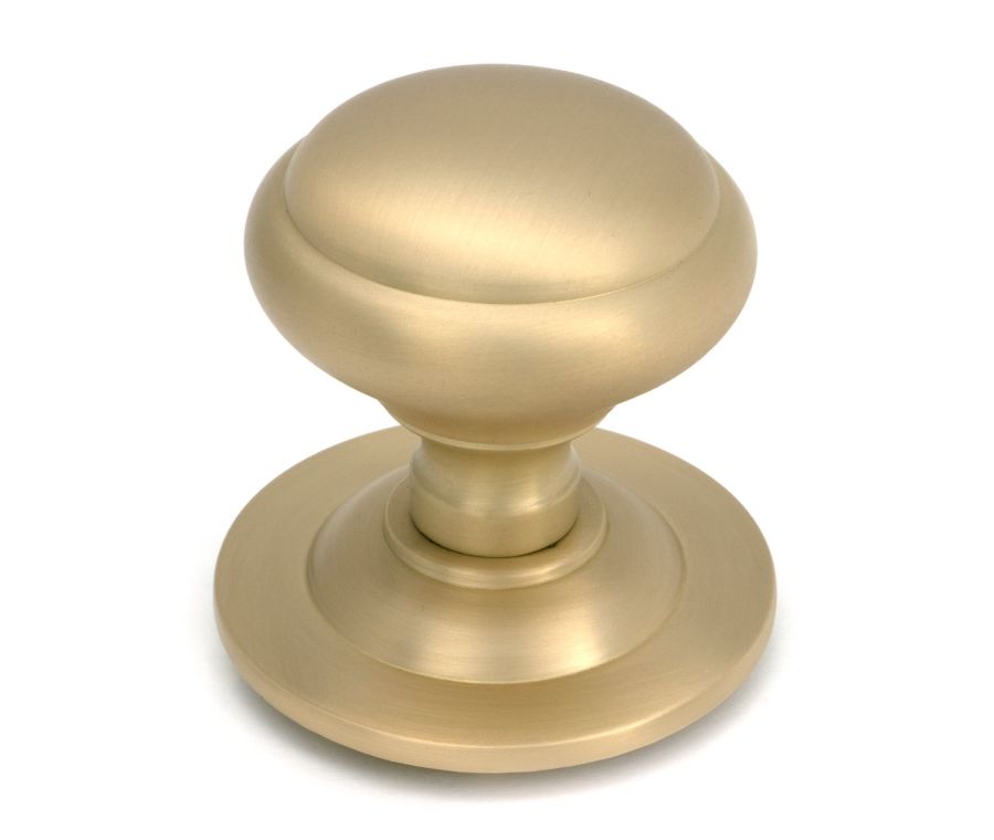 Satin Brass Round Centre Door Knob  |  52405