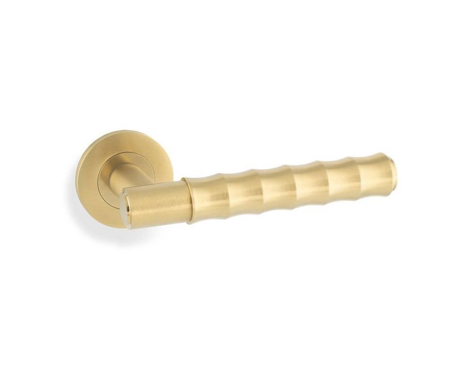 Alexander & Wilks Satin Brass PVD Spitfire Bamboo Knurled Lever on rose | AW225SBPVD
