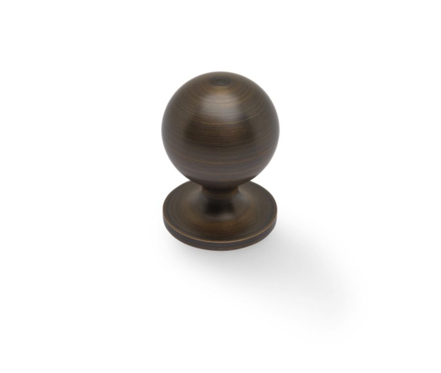 AW Antique Brass 32mm Caesar Cupboard Knob | AW844-32-AB