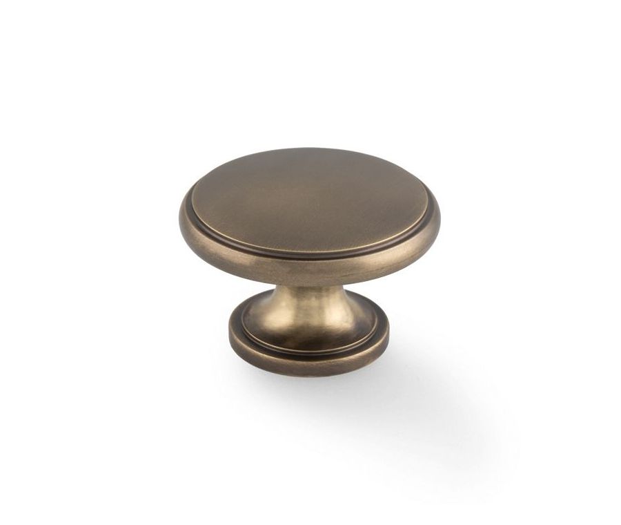 A&W Antique Brass Cambridge Round Cupboard Knob | AW849-38-AB