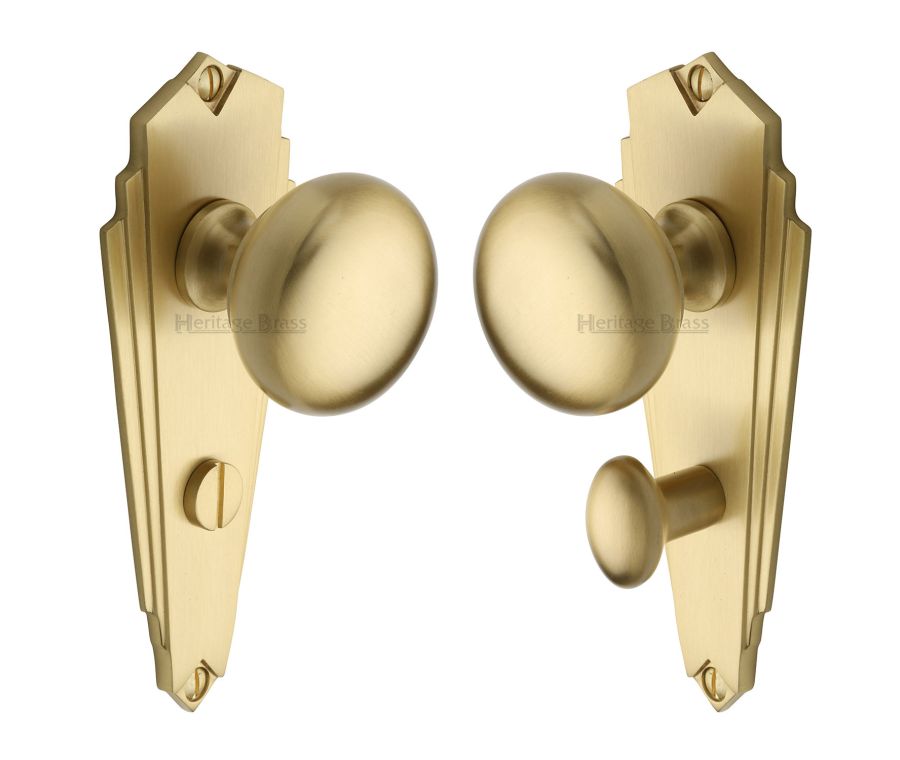 Heritage Brass Satin Brass Broadway Door Knob on Plate - Bathroom Set