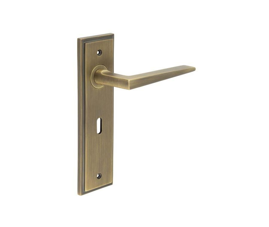 Set Burlington Antique Brass Mayfair Lever on Key Lock Plate  | BUR10-451AB