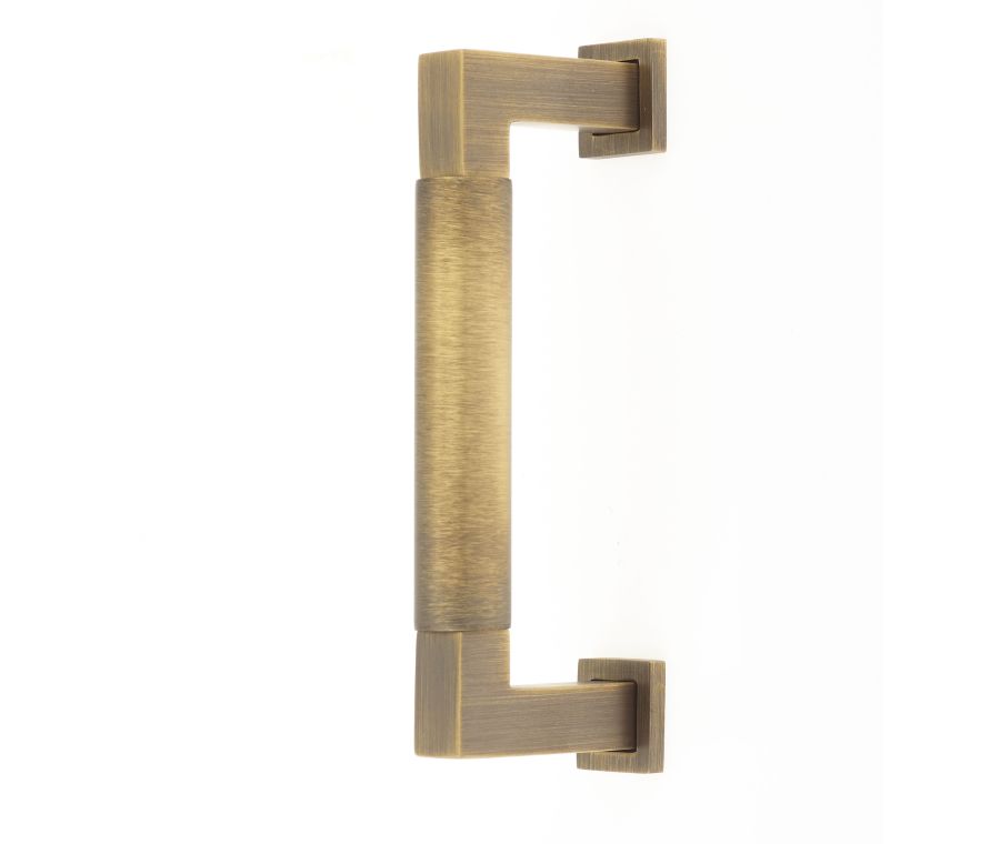 Burlington 128mm Antique Brass Westminster Cabinet Handles | BUR311AB
