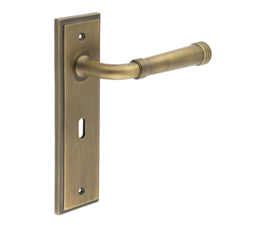 Set Burlington Antique Brass Highgate Lever on Key Lock Plate  | BUR35-451AB