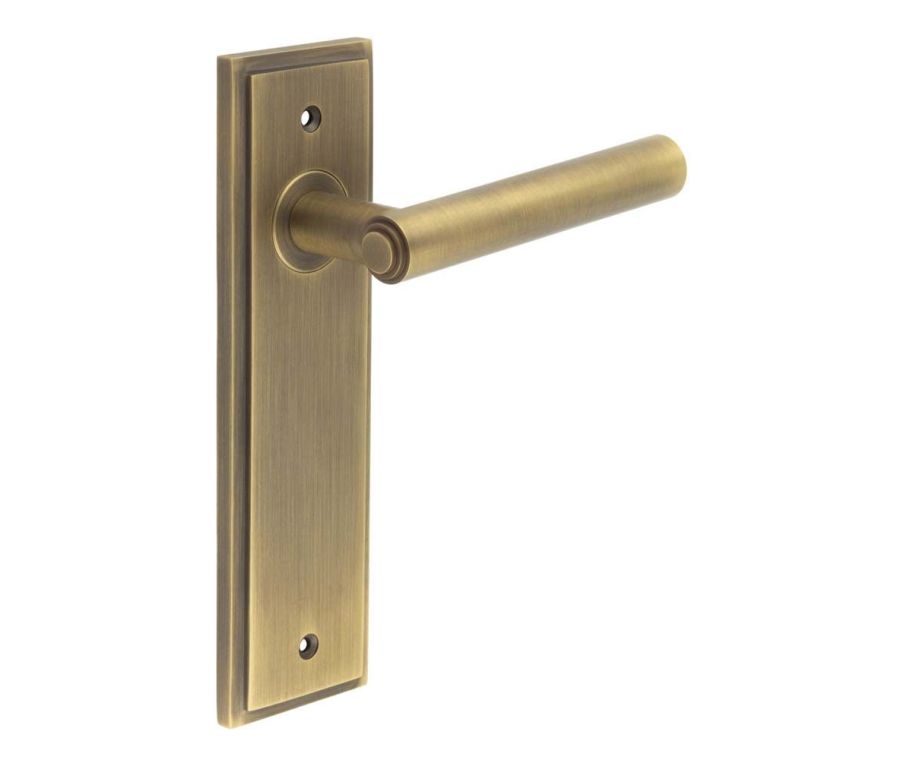 Set Burlington Antique Brass Richmond Lever on Latch Plate  | BUR45-450AB