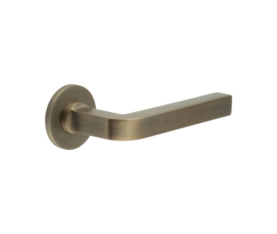 CR-104 Antique Brass Sprung Round Rose Door Handle