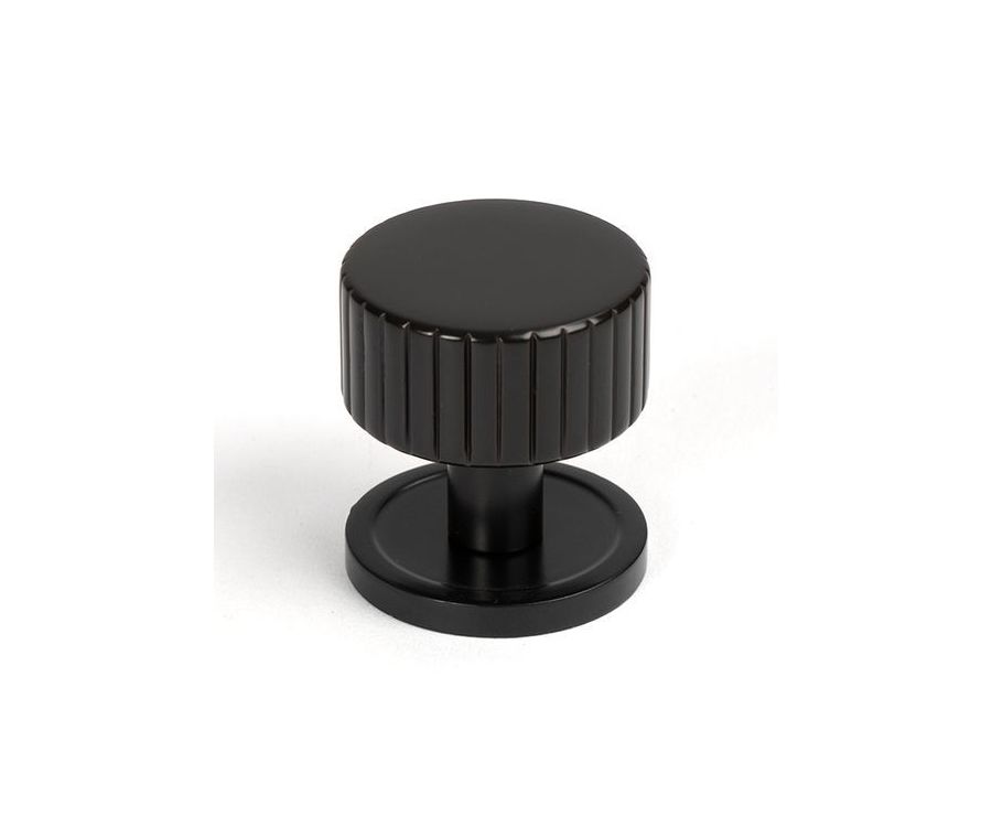Anvil Aged Bronze Judd 32mm Cabinet Knob (Plain) | 50451