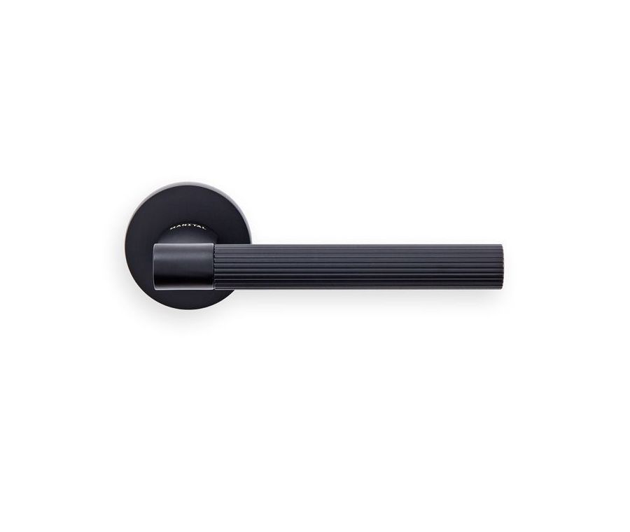 Set Manital Matt Black Hey Riga Lever Furniture on round rose | HR5MB
