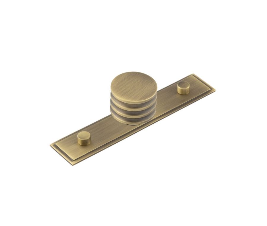 Hoxton Antique Brass Sturt 30mm Grooved Knob on Stepped Backplate| HOX430-6090AB
