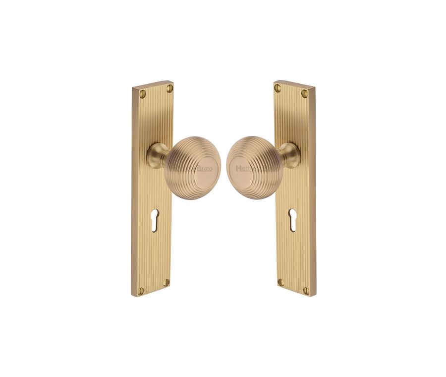 Heritage Brass Satin Brass Beehive Door Knob on Reeded Plate - Lock Set