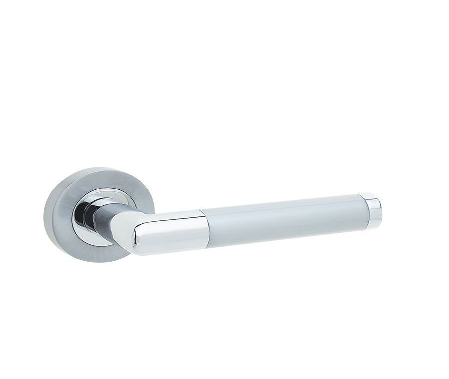 Frelan Mitred PCSC lever on rose