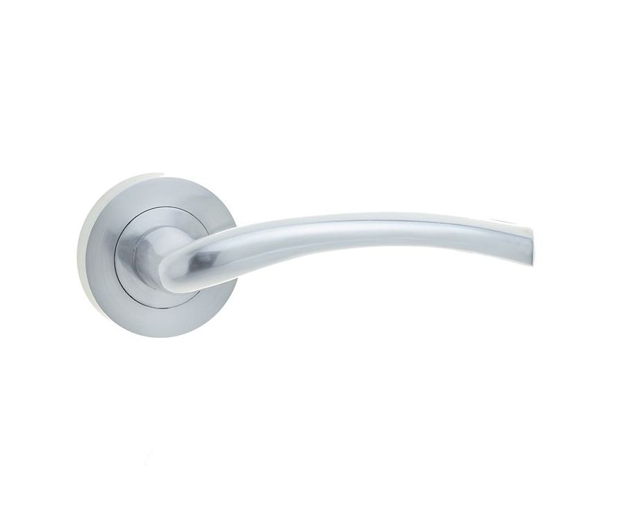 Frelan Opal SC lever on rose