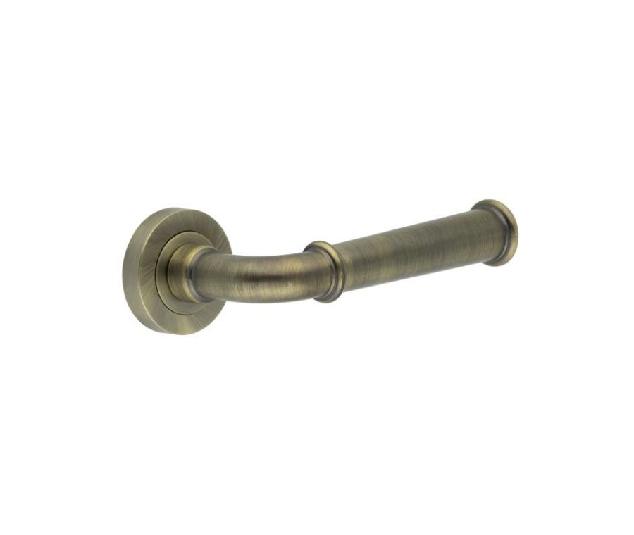 Sets Antique Brass Classic Lever Handle on rose | JV847AB