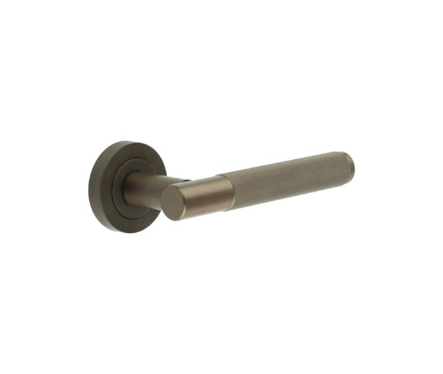 Set Jedo Bari Knurled Lever Door Handle Dark Bronze  | JV850DB