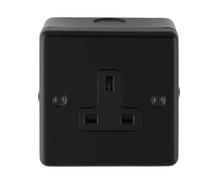 Eurolite Black Metal Clad 1 Gang 13Amp Unswitched Socket | MCB4030