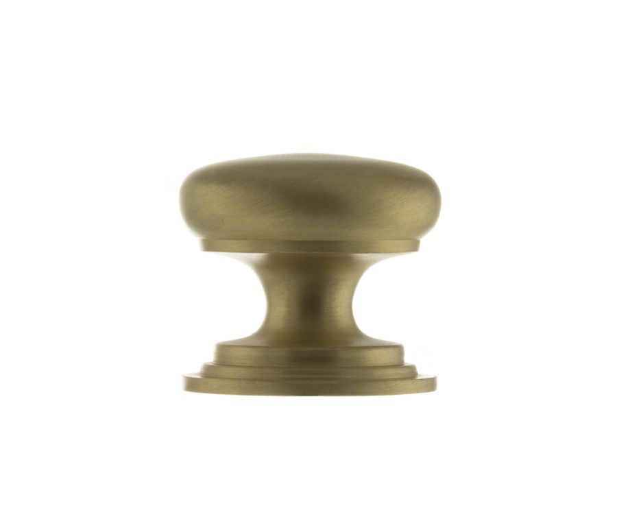 Satin Brass 38mm Lincoln Victorian Cabinet Knob | OEC1238SB