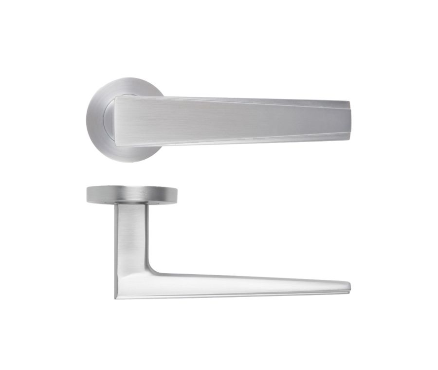 Satin Chrome Veloce Lever on Round Rose | RM150SC