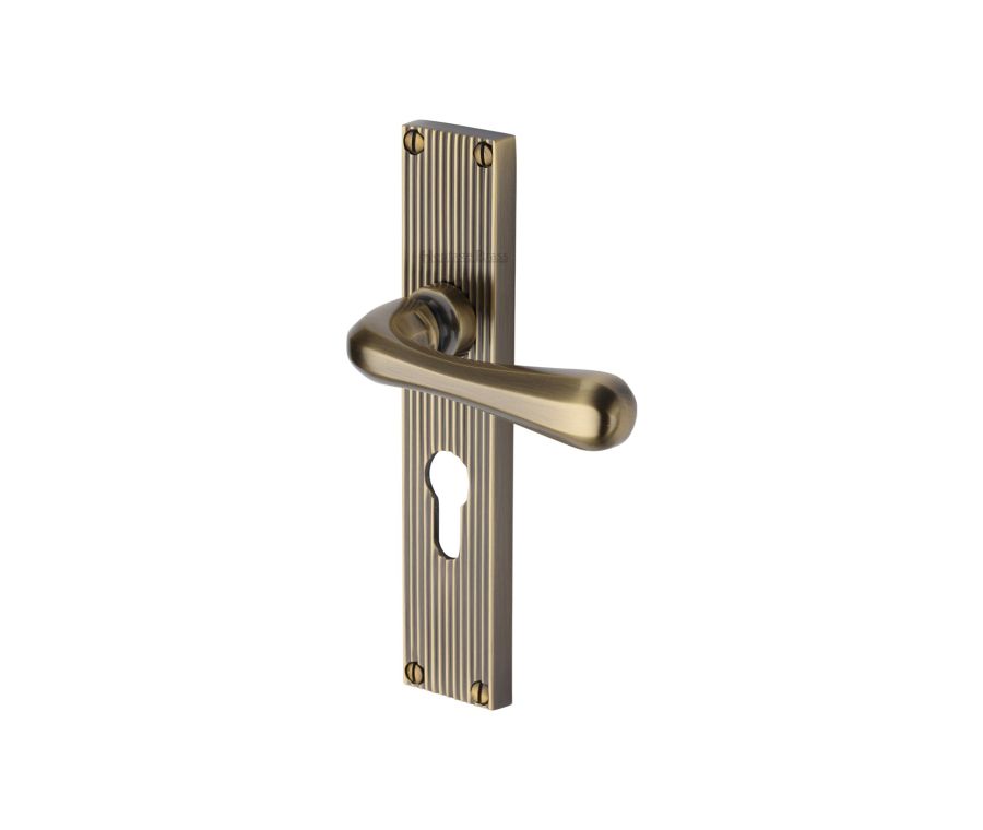 Heritage Brass Polished Chrome Charlbury Reeded Door Handle on Plate - Bathroom Set