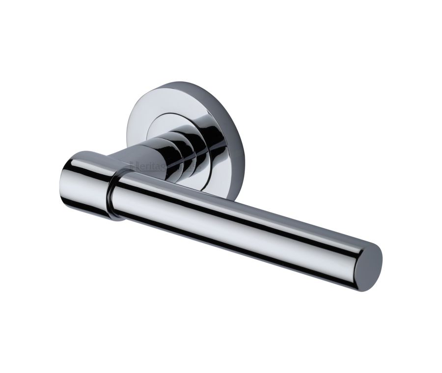 Polished Chrome Phoenix Door Handle on Round Rose