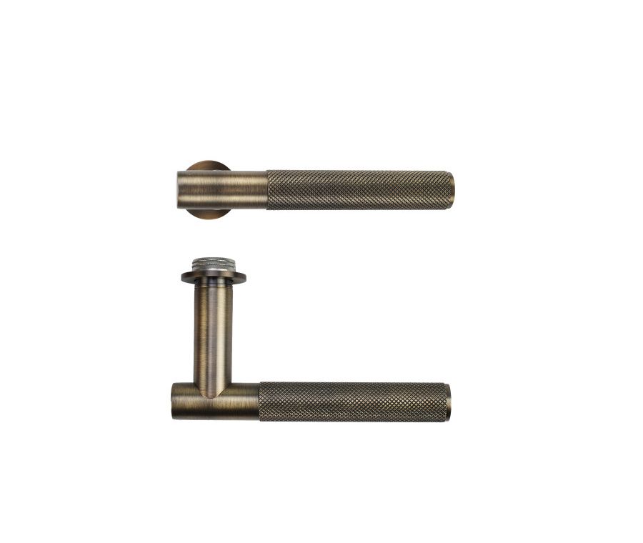 Antique Brass Orta Lever on 32mm Round Mini Rose | RT060-MINI-AB