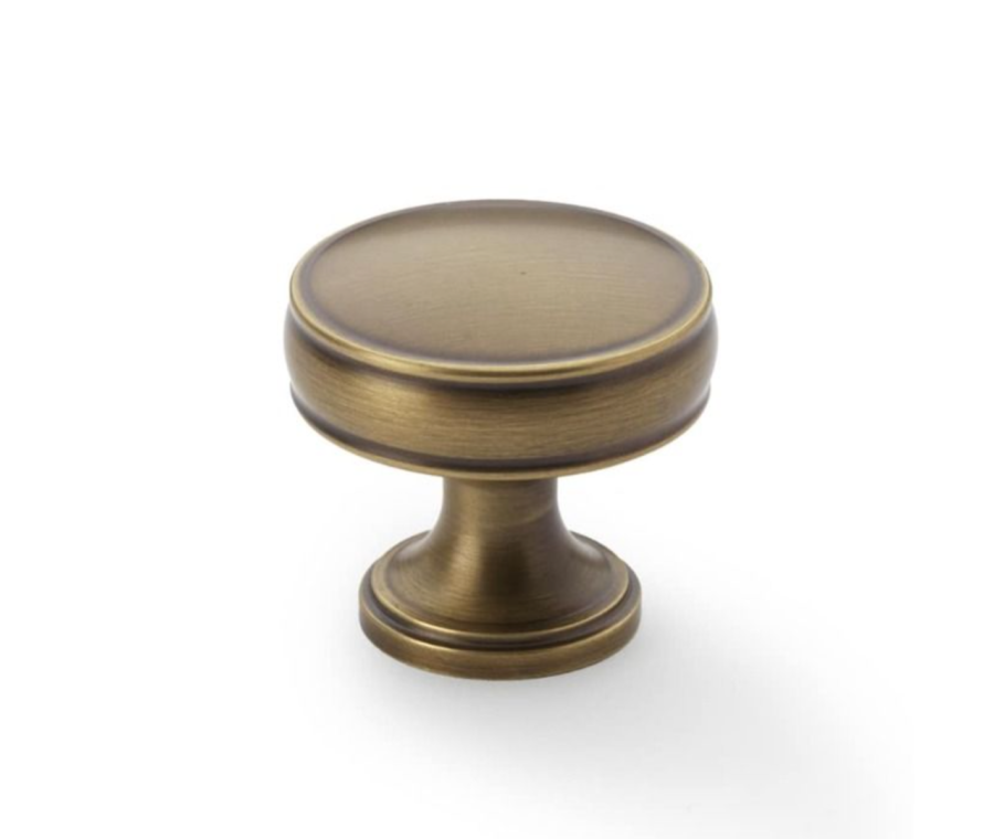 Alexander and Wilks 32mm Antique Brass Lynd Cupboard Knob | AW808-32-AB