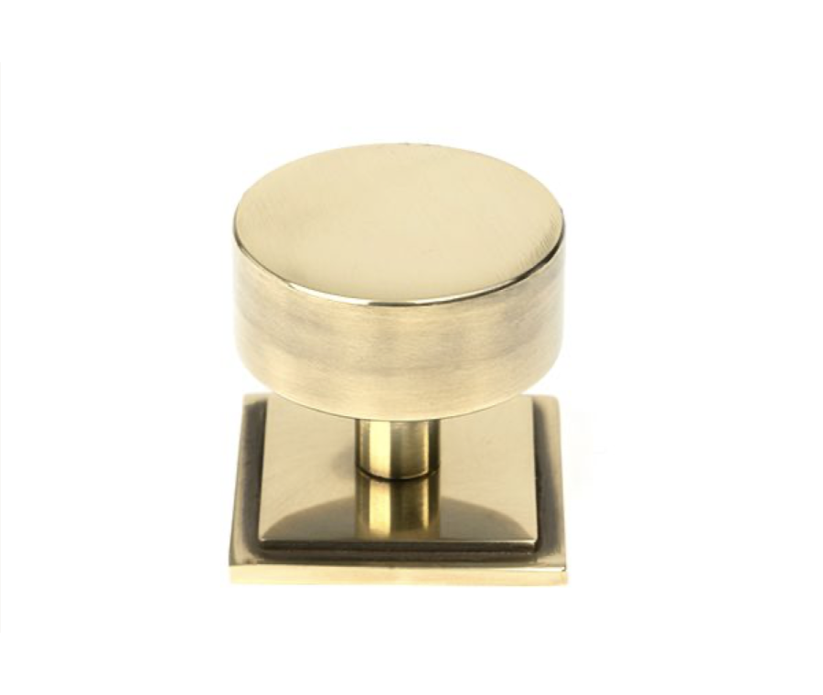 Anvil Aged Brass Kelso 38mm Cabinet Knob (Square) | 50375