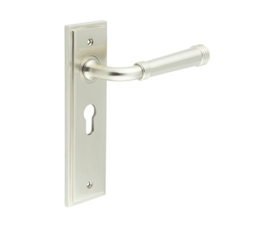 Set Burlington Satin Nickel Highgate Lever on Euro Lock Plate c/c 47.5mm  | BUR35-454SN
