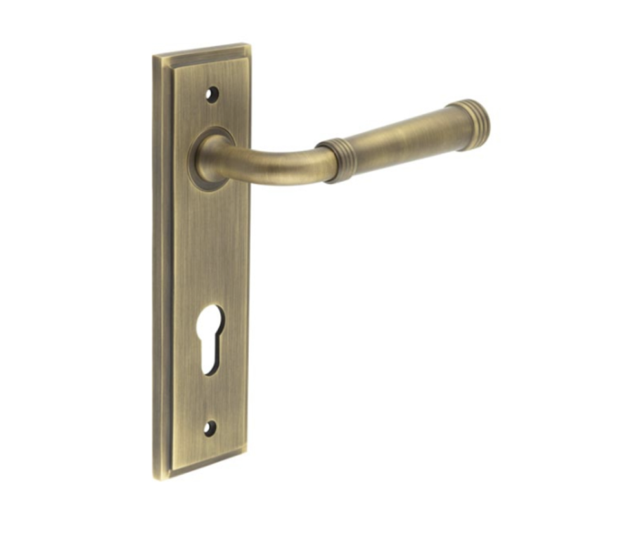 Set Burlington Antique Brass Highgate Lever on Din Euro Lock Plate c/c 72mm  | BUR35-455AB