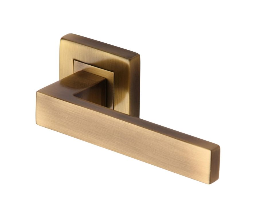 Antique Brass Delta Sq Door Handle on Square Rose