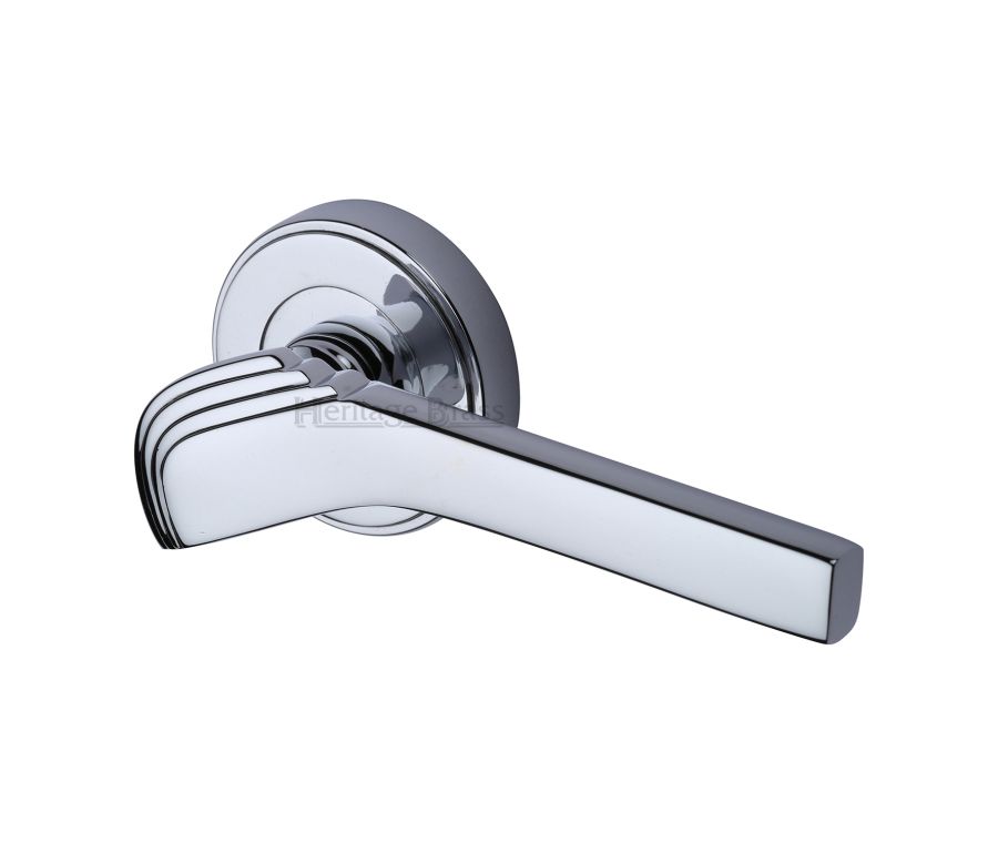 Polished Chrome Tiffany Door Handle on Round Rose