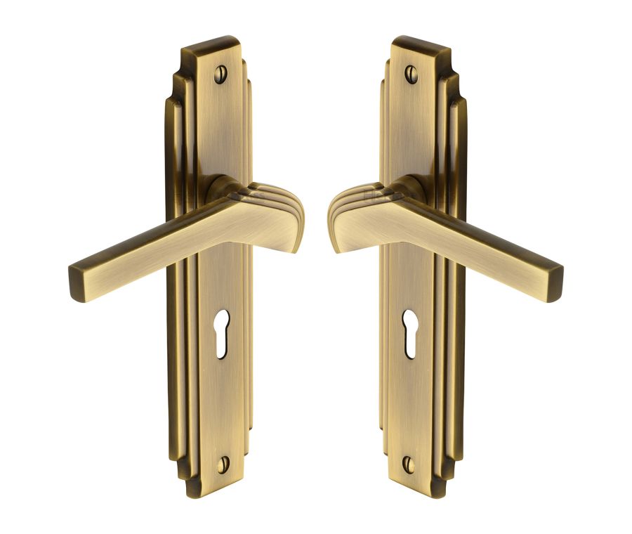 Heritage Brass Antique Brass Tiffany Door Handle on Plate - Lever Lock