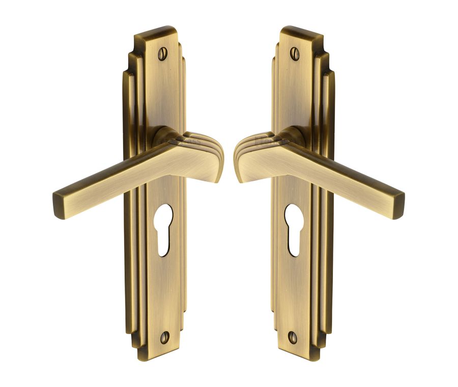 Heritage Brass Antique Brass Tiffany Door Handle on Plate - Euro Profile