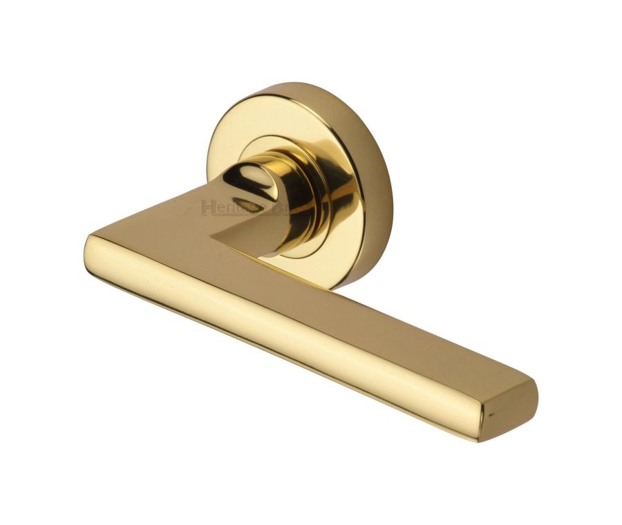 Polished Brass Trident Door Handle on Round Rose
