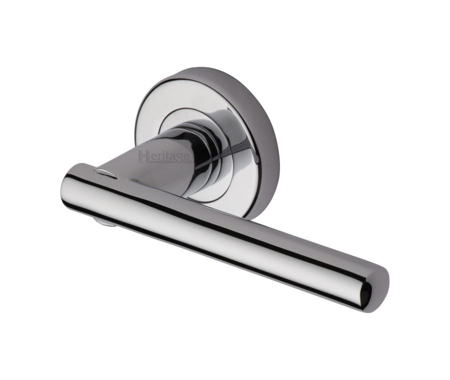 Polished Chrome Challenger Door Handle on Round Rose