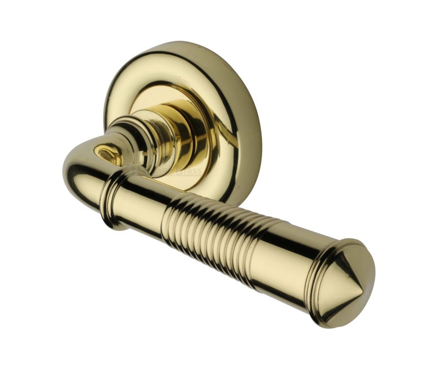 Polished Brass Colonial Reeded Door Handle on Round Rose