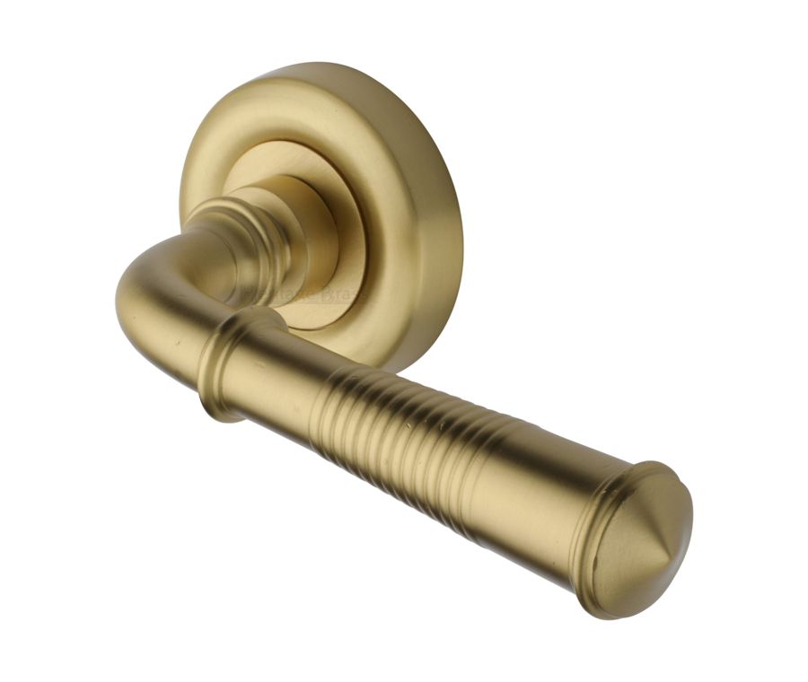 Satin Brass Colonial Reeded Door Handle on Round Rose