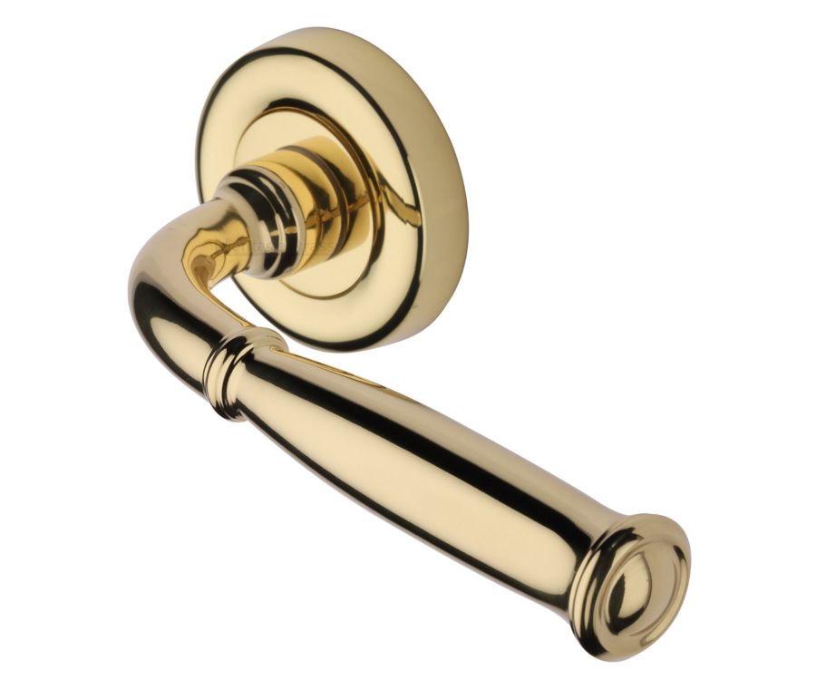 Polished Brass Lincoln Door Handle on Round Rose