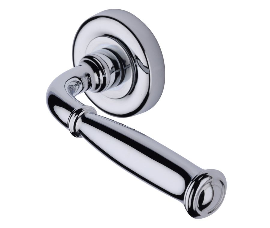 Polished Chrome Lincoln Door Handle on Round Rose