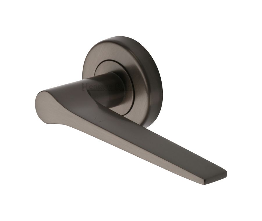 Matt Bronze Gio Door Handle on Round Rose