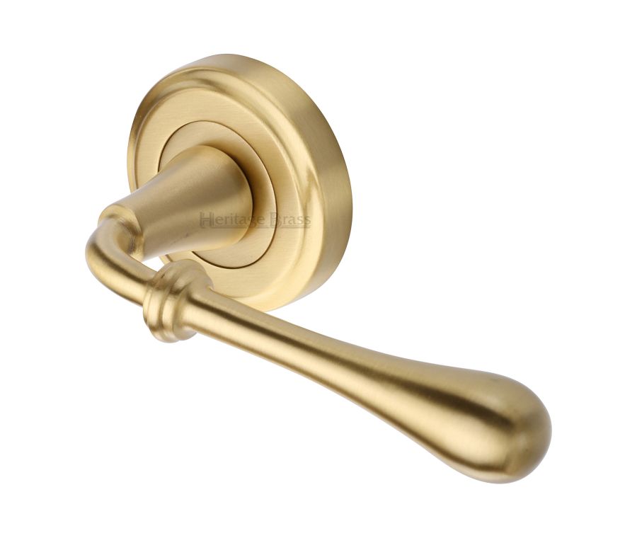 Satin Brass Roma Door Handle on Round Rose