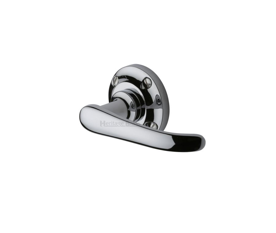 Polished Chrome Windsor Door Handle on Round Rose