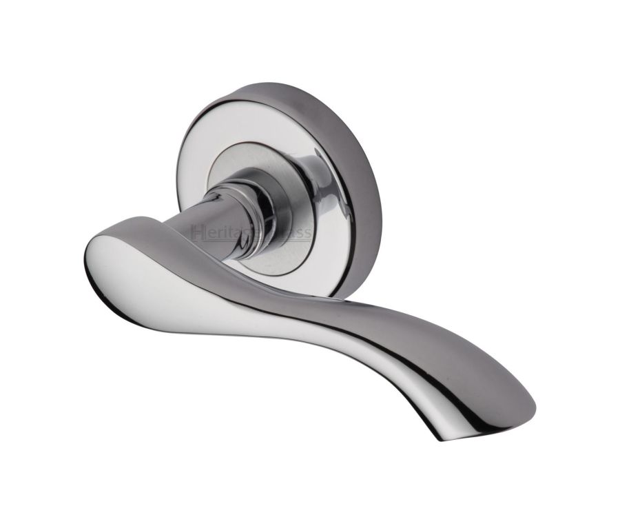 Polished Chrome Algarve Door Handle on Round Rose