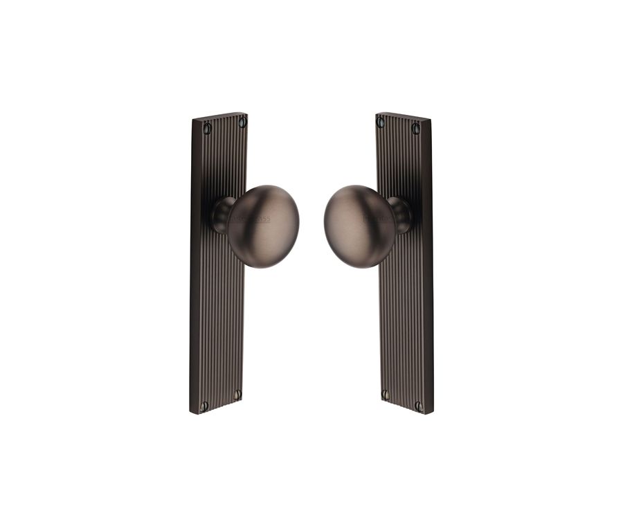 Heritage Brass Matt Bronze Victoria Door Knob on Reeded Plate - Latch Set