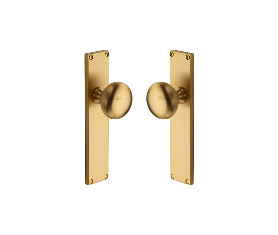 Heritage Brass Satin Brass Victoria Door Knob on Plate - Latch Set