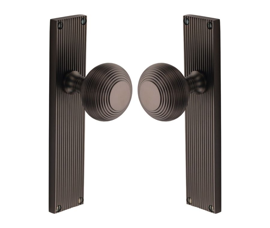 Heritage Brass Matt Bronze Beehive Door Knob on Reeded Plate - Latch Set