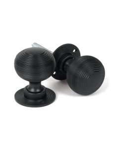 Matt Black Heavy Beehive Mortice/Rim Knob Set | 46404