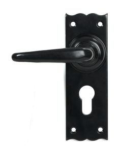Black Oak Lever Euro Lock Set | 46570